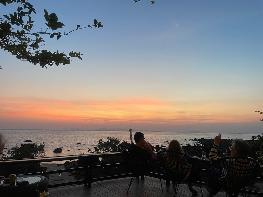 Koh Jum Oonlee Bungalows主图