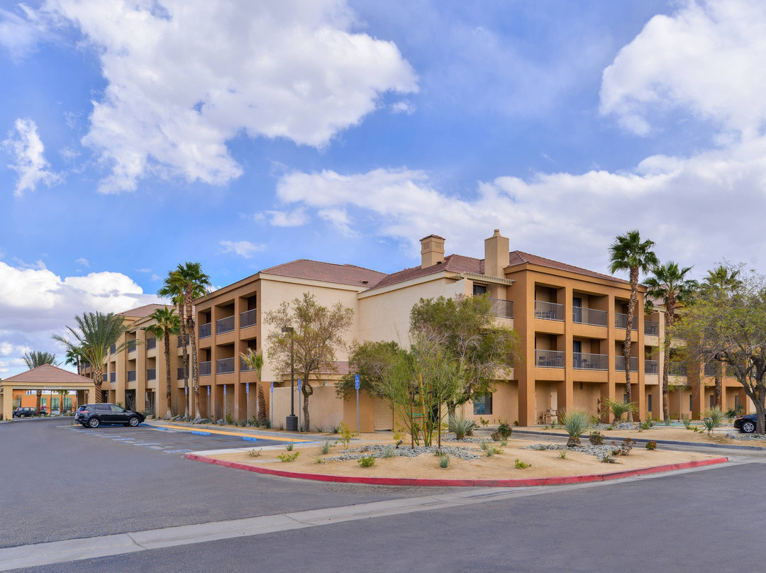 棕榈沙漠万怡酒店