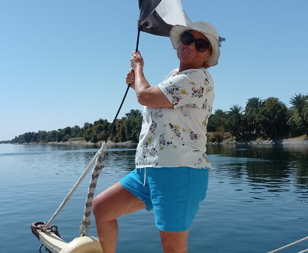 Hamdy Cook Felucca-亚斯文必去景点