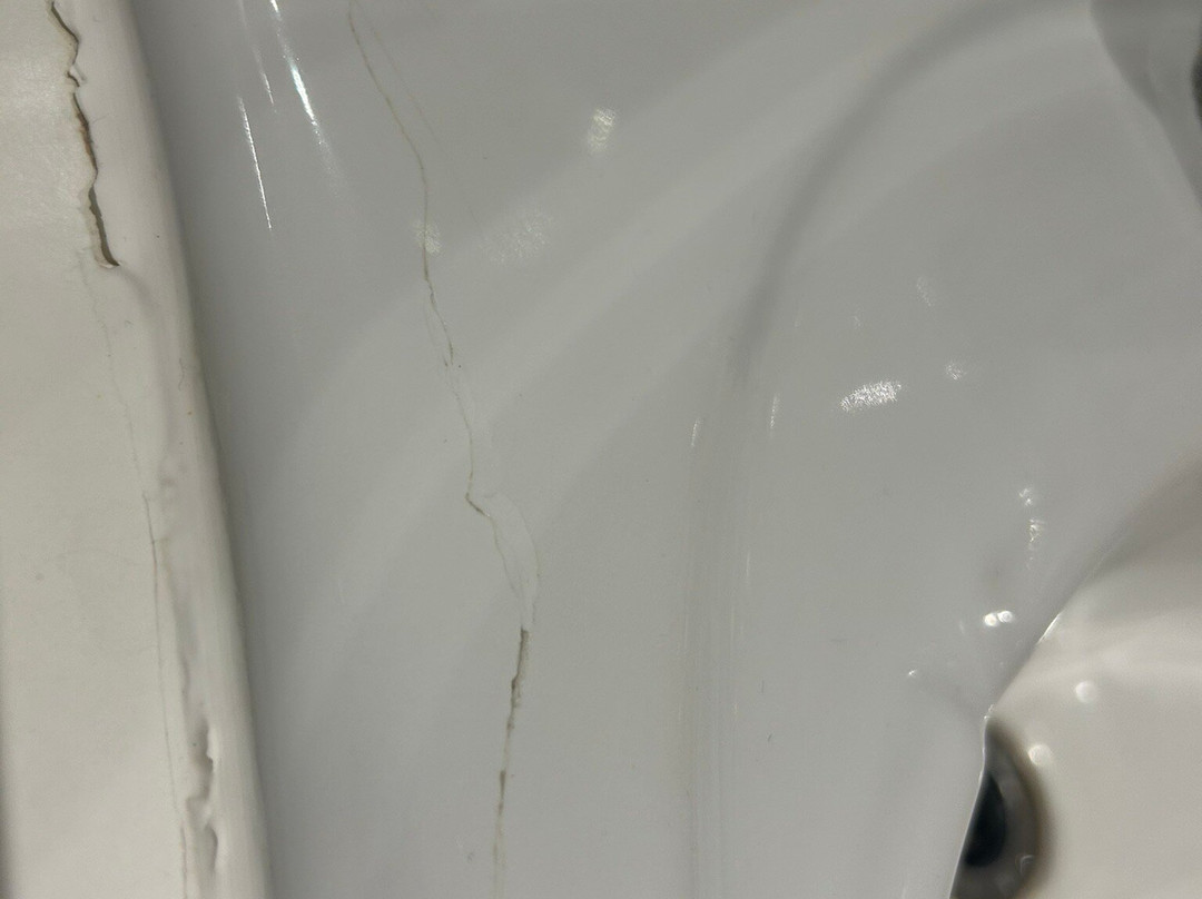 假日吉尔福德酒店主图