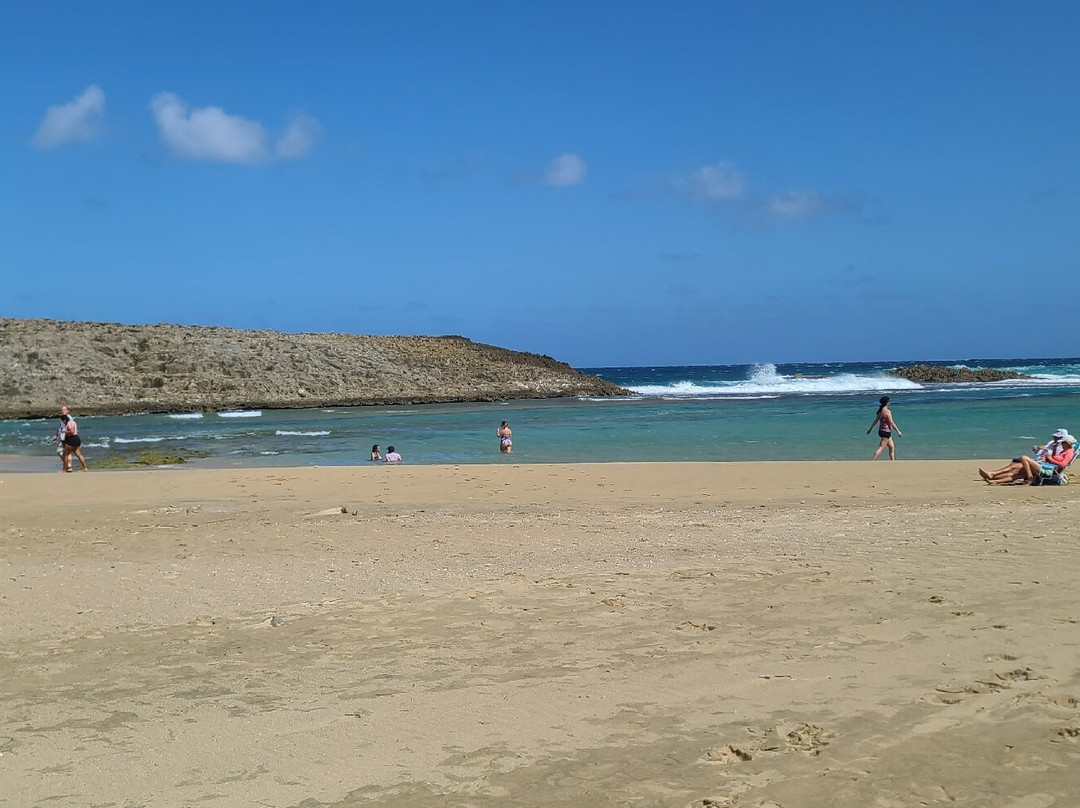 Montones Beach-Isabela必去景点