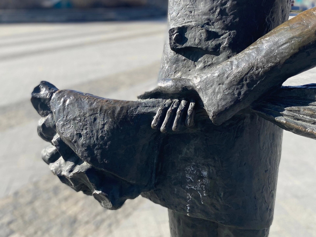 Sculpture Svidaniye-伊尔库茨克必去景点