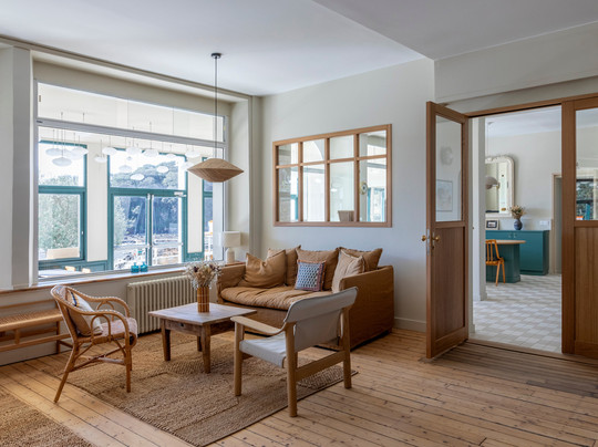 Hotel Bellevue主图