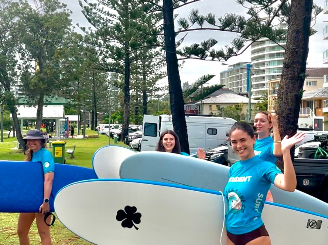 Hang Ten Surf Co-比林加必去景点