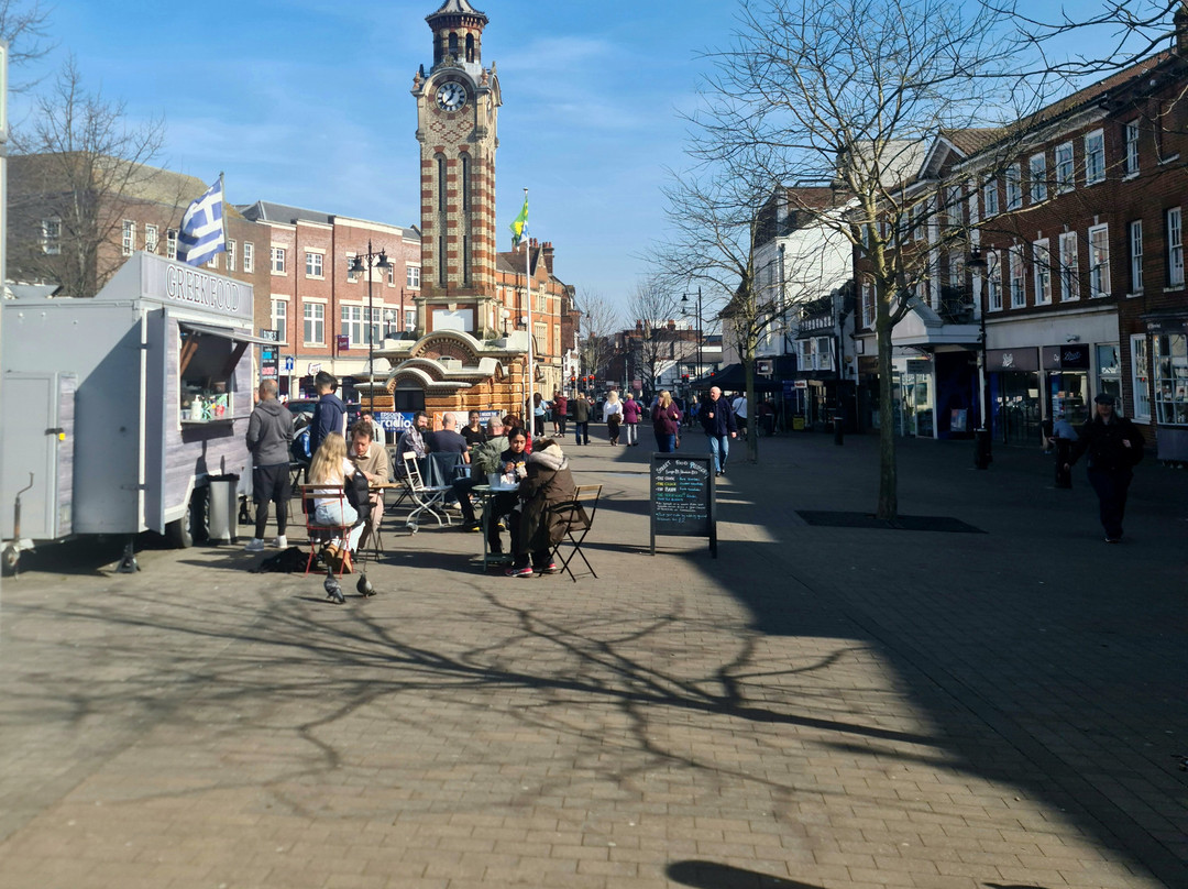 Premier Inn Epsom Town Centre主图