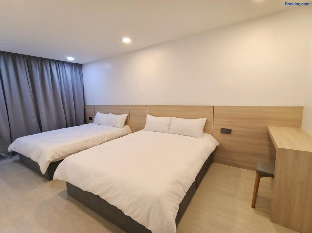 1188 Guest House