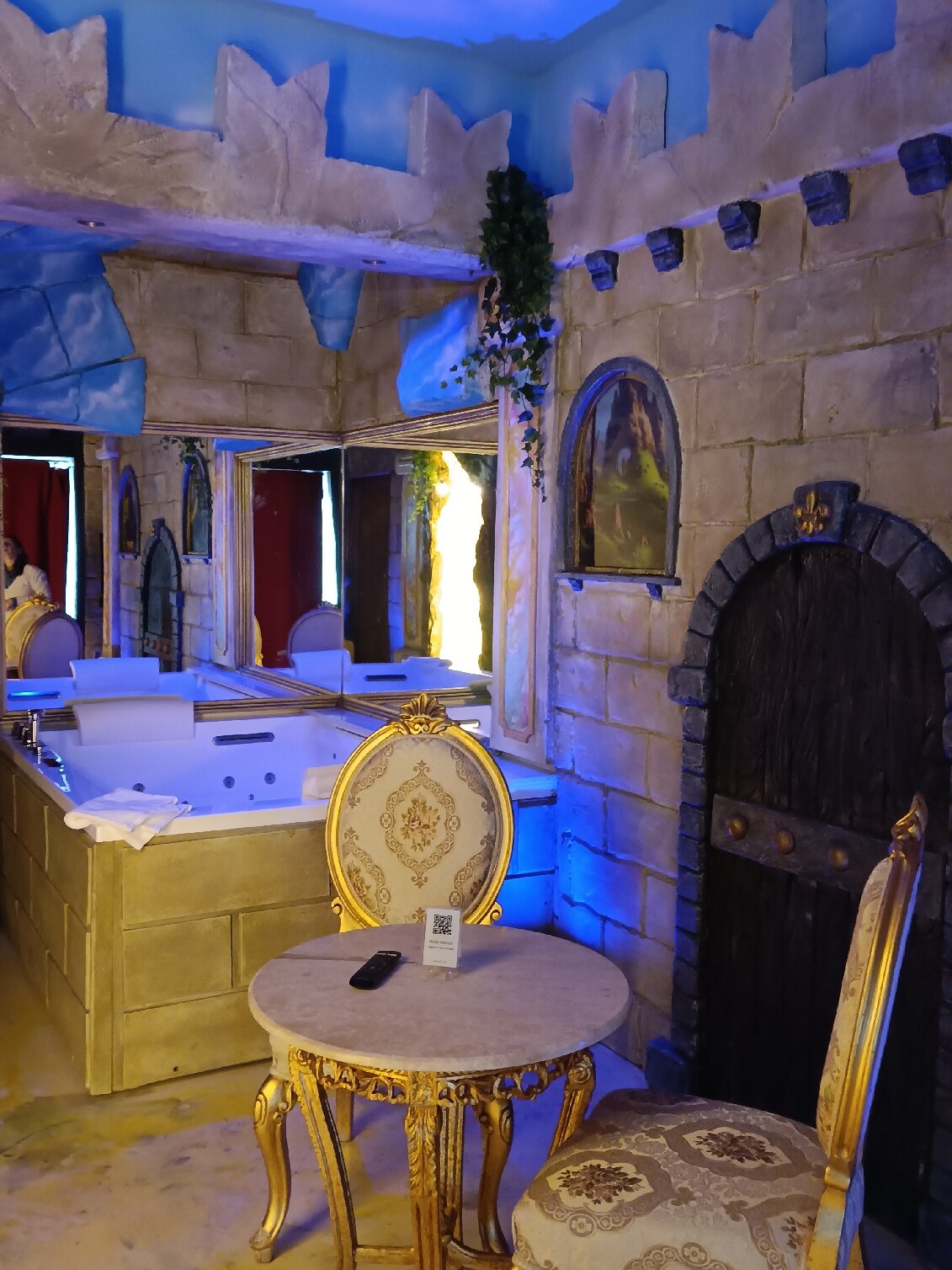 卡洛赛罗酒店-官方