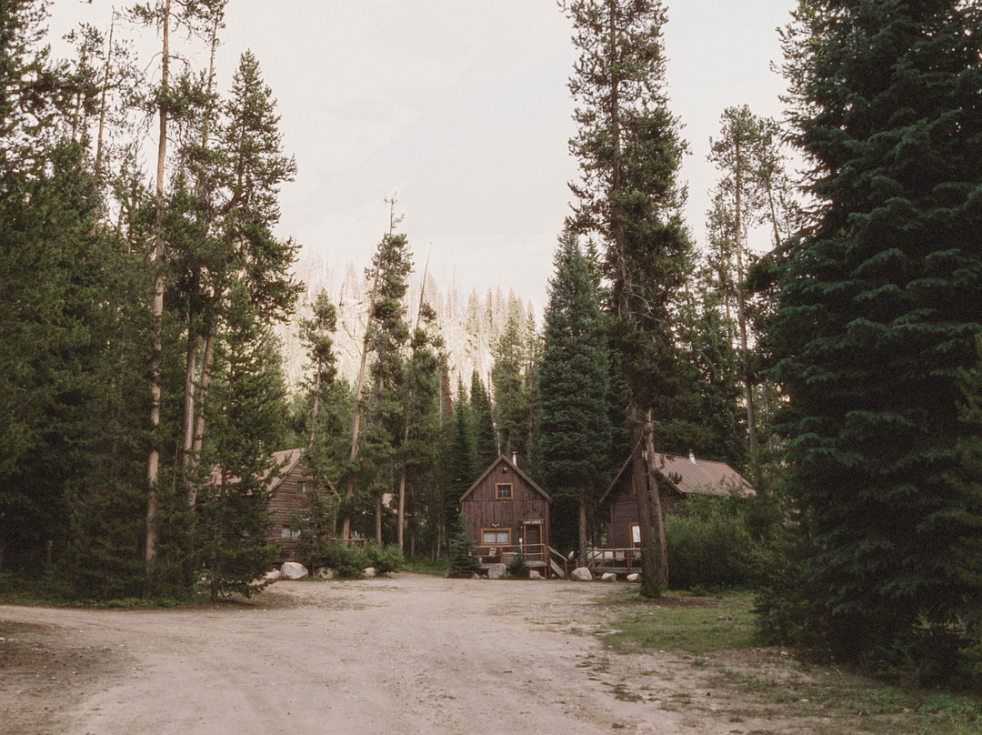 Deadwood  Outfitters