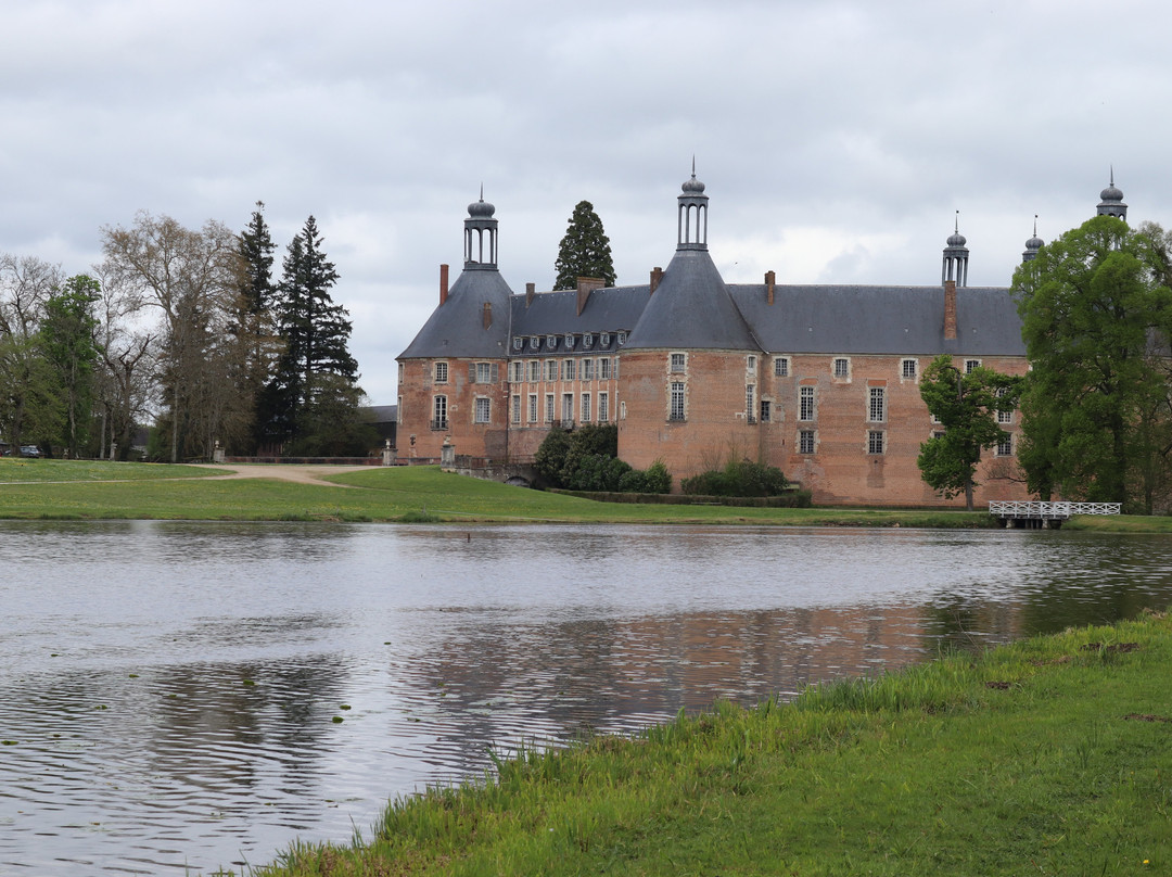 Château de Saint-Fargeau-Saint-Fargeau必去景点