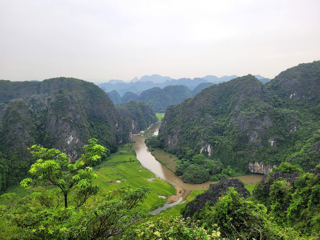 Vietnam Joy Travel-Long Bien必去景点