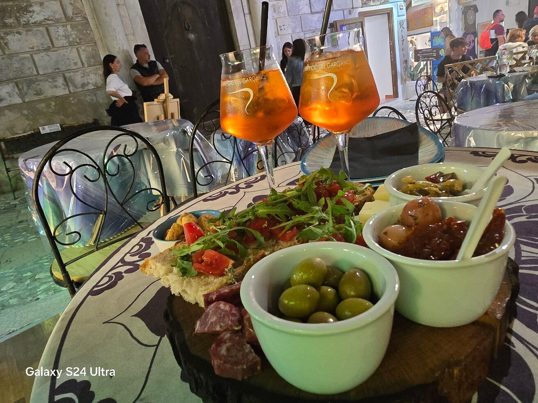 bar piazza Roma-佩斯基奇必去景点