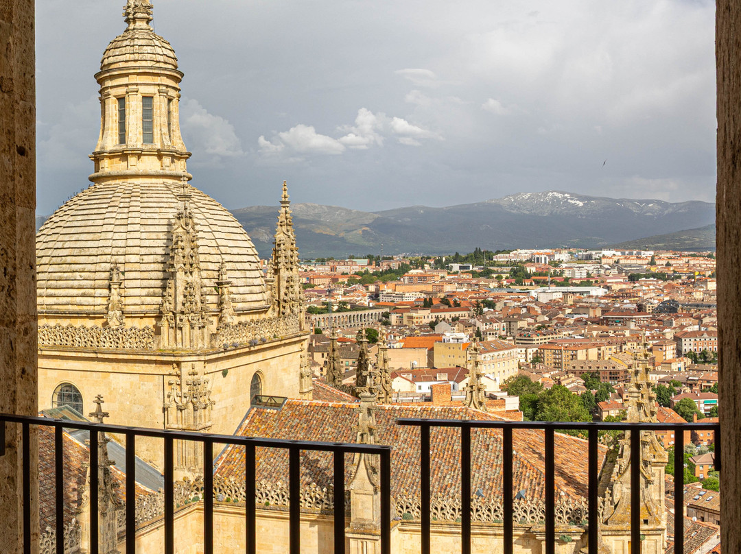 Torre Campanario De La Catedral-塞哥维亚必去景点