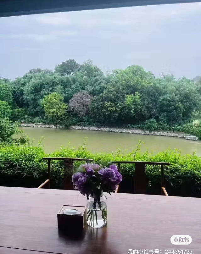 诗与远方SYYF·漓江院子酒店（桂林象鼻山两江四湖店）主图