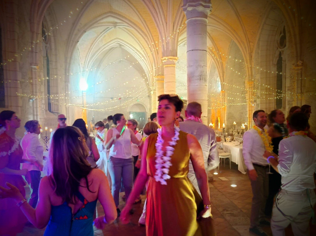 Abbaye de Reigny主图