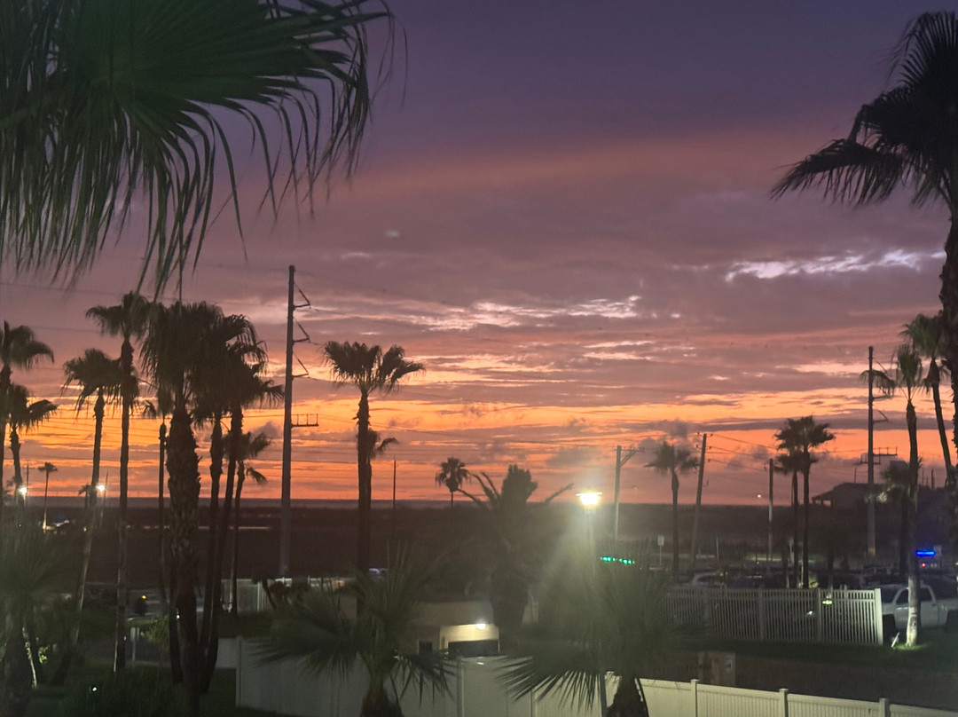 Ramada by Wyndham & Suites South Padre Island主图