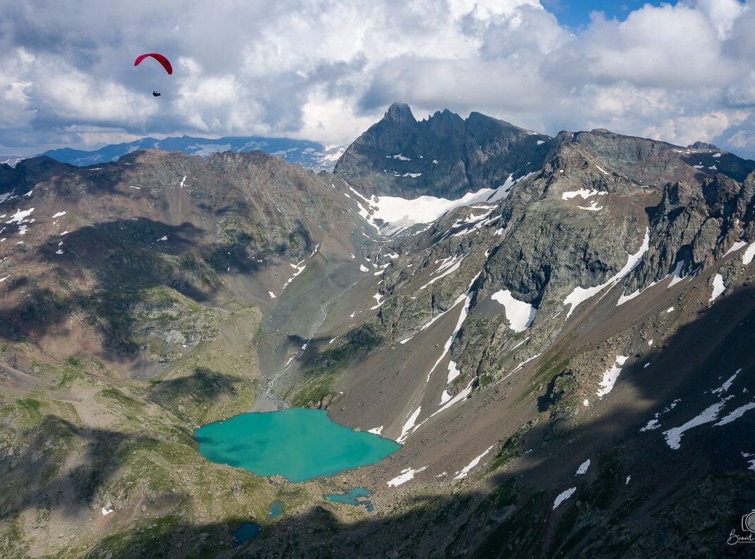 Prevol Parapente-Saint-Hilaire必去景点