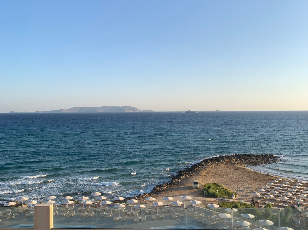 Themis Beach Hotel主图