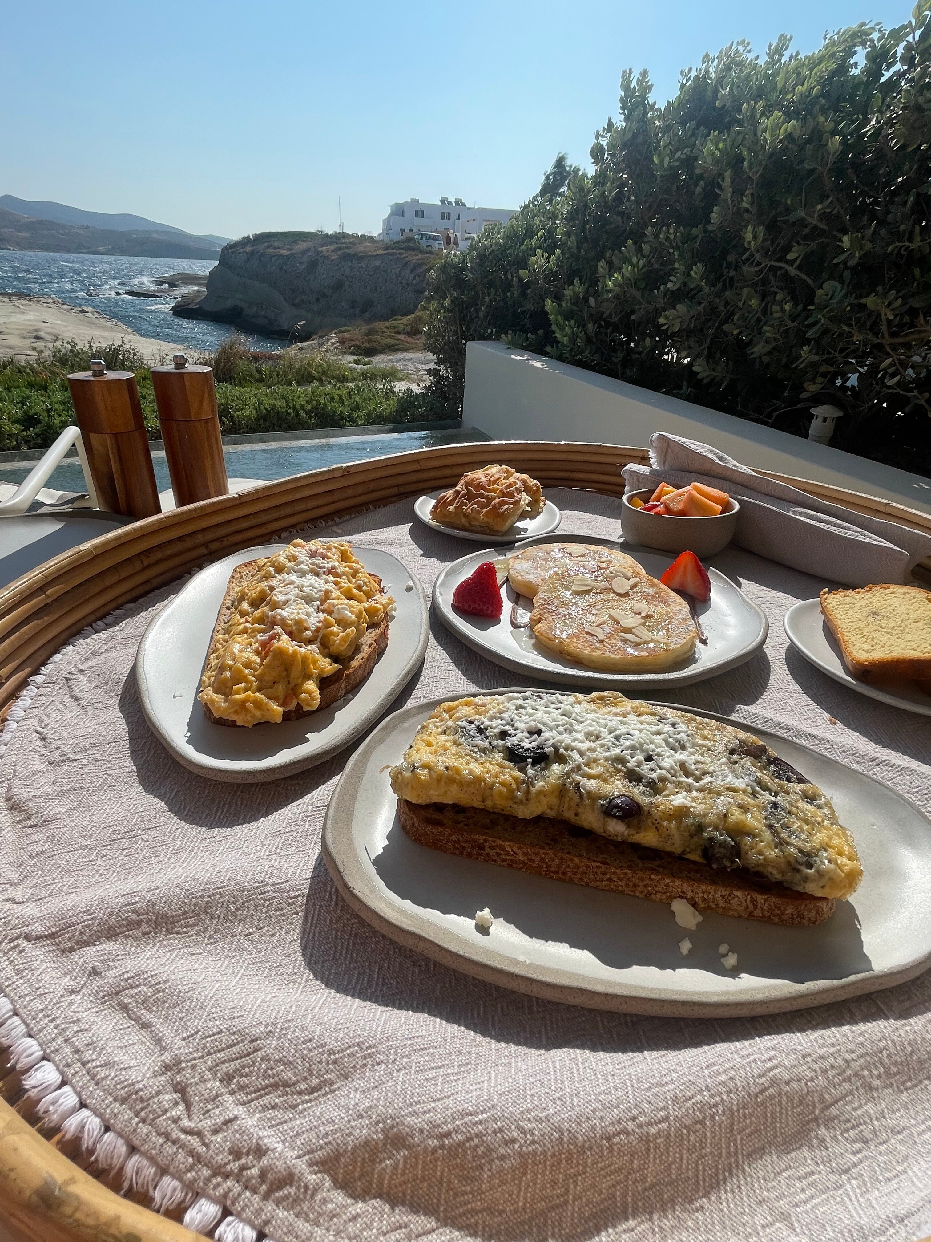 White Pebble Suites-餐饮