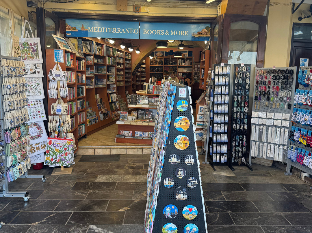Mediterraneo Bookstore-干尼亚必去景点