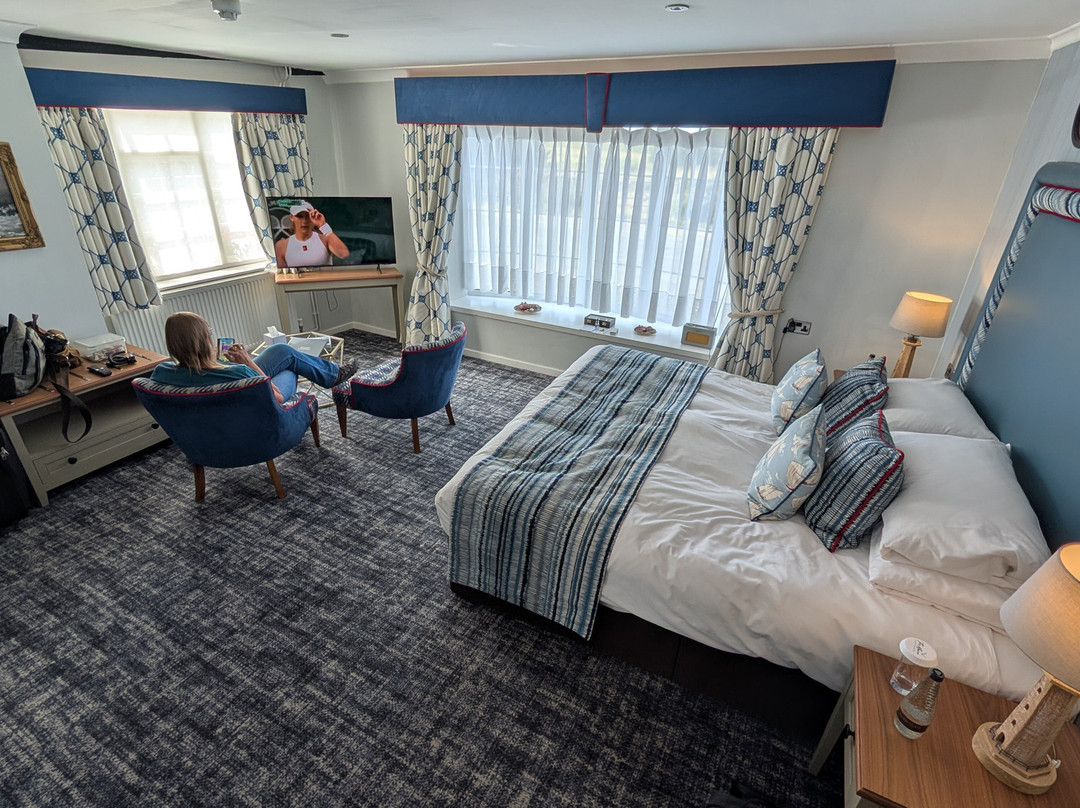 The Manor Coastal Hotel & Inn, Blakeney主图
