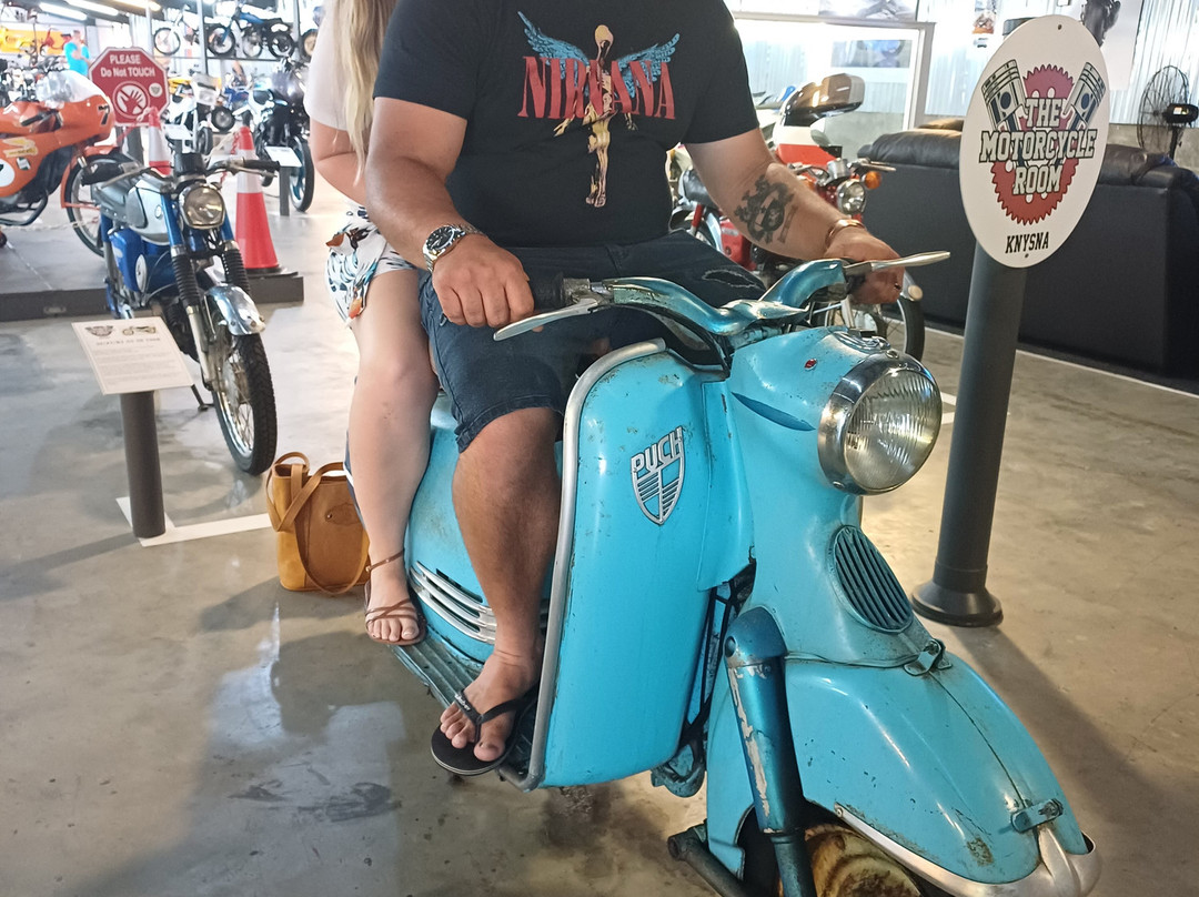 The Motorcycle Room-克尼斯纳必去景点