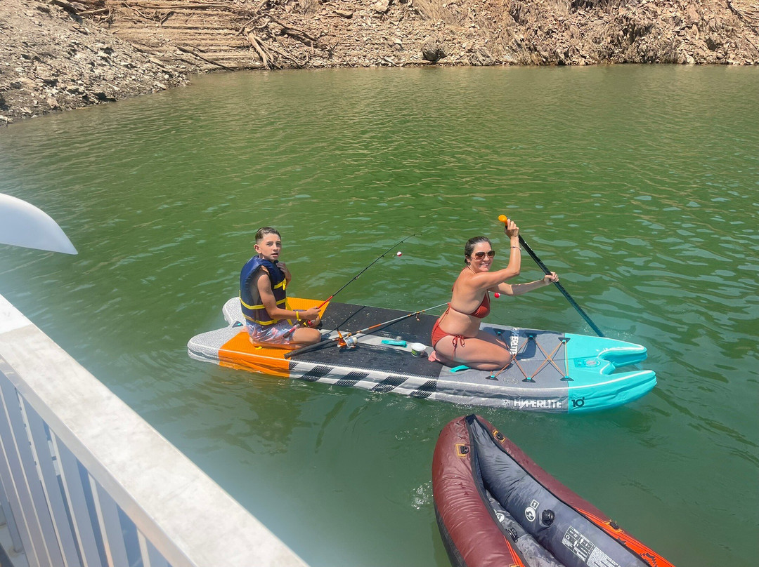 Lake Oroville Marina-Nelson必去景点