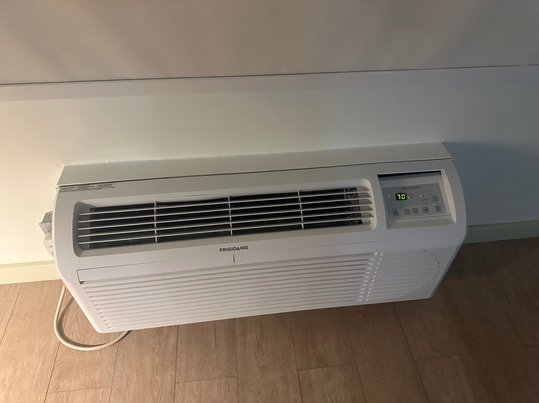 Pikes Peak Inn主图