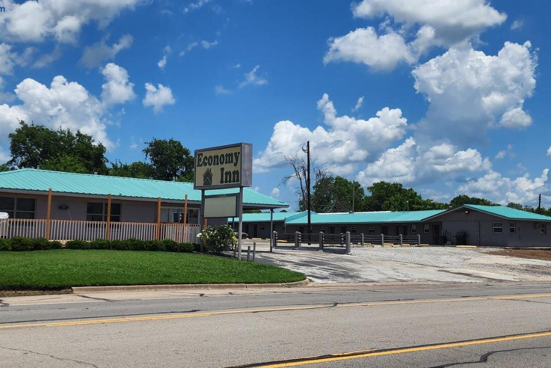Economy Inn