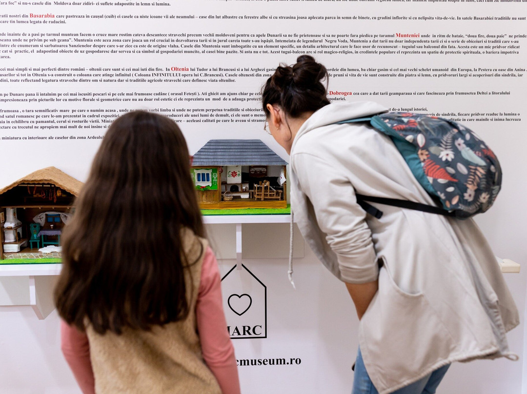 Muzeul De Casute MARC-Hunedoara必去景点