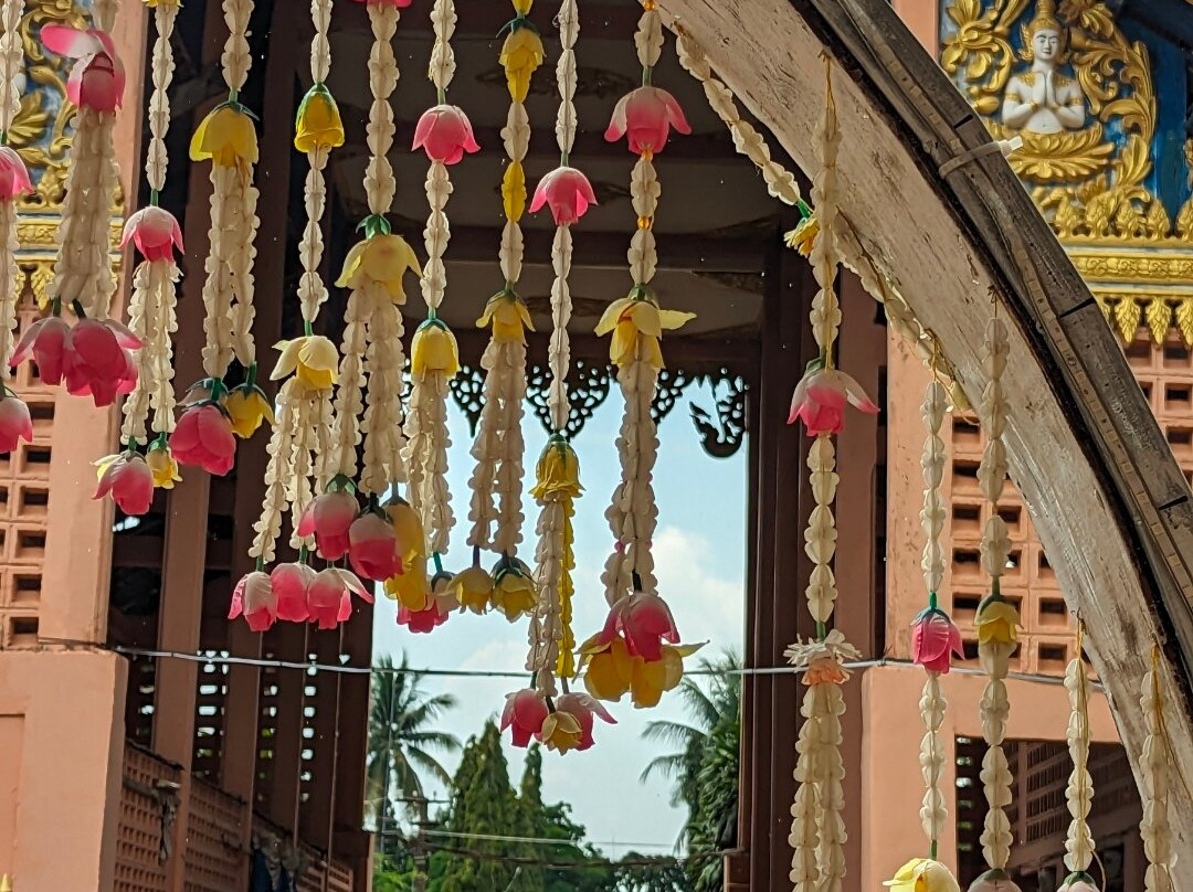 Skual Tours-马德望必去景点