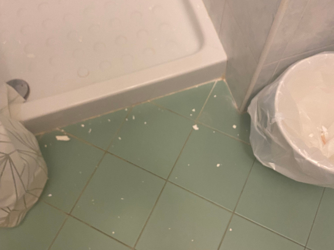 圭里尼酒店主图