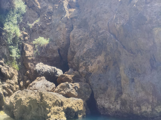 Playa De Maro-Maro必去景点