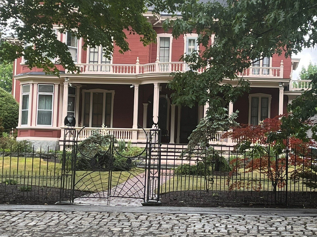 Stephen King's House-班戈必去景点