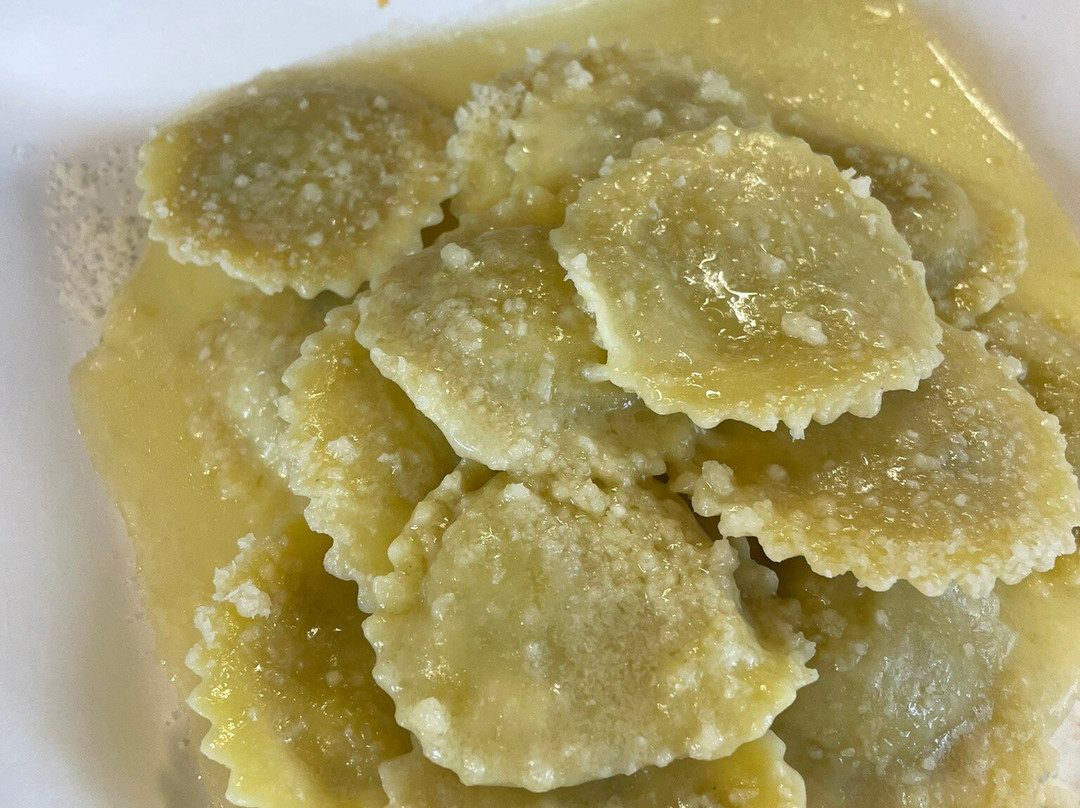 La Madia Pasta All'uovo E Ristorante