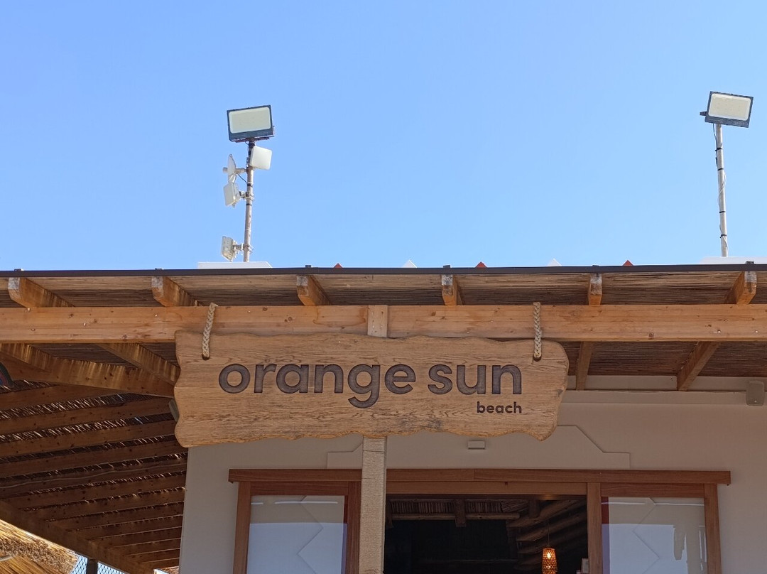 Orange Sun Sporting Club-切萨雷奥港必去景点