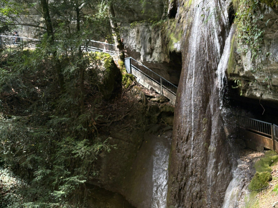 Cascade d'Angon-Angon必去景点