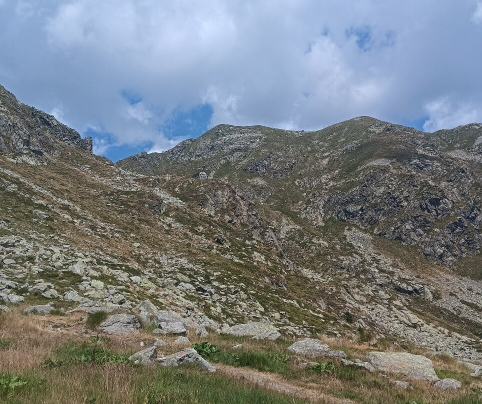 Rifugio Alfredo Rivetti-Andorno Micca必去景点