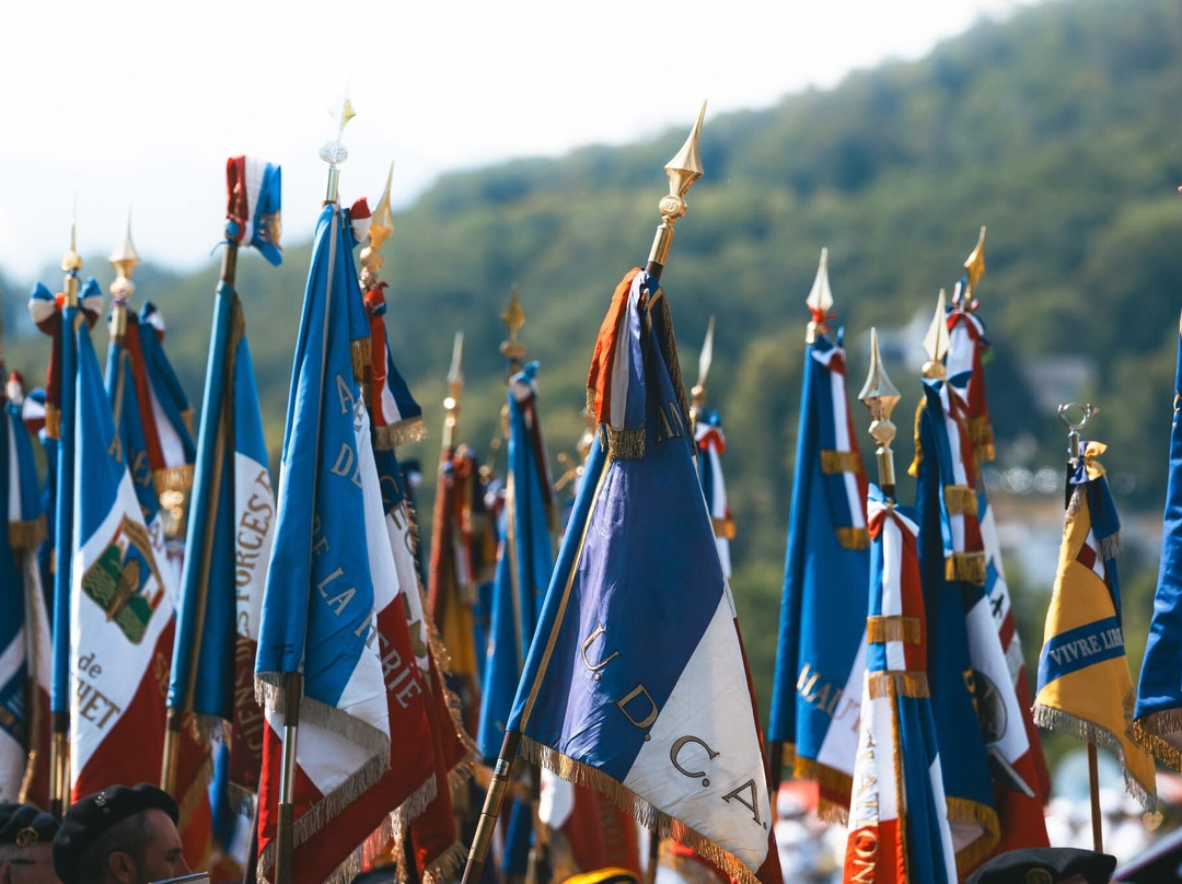 Le Paquier-安纳西必去景点