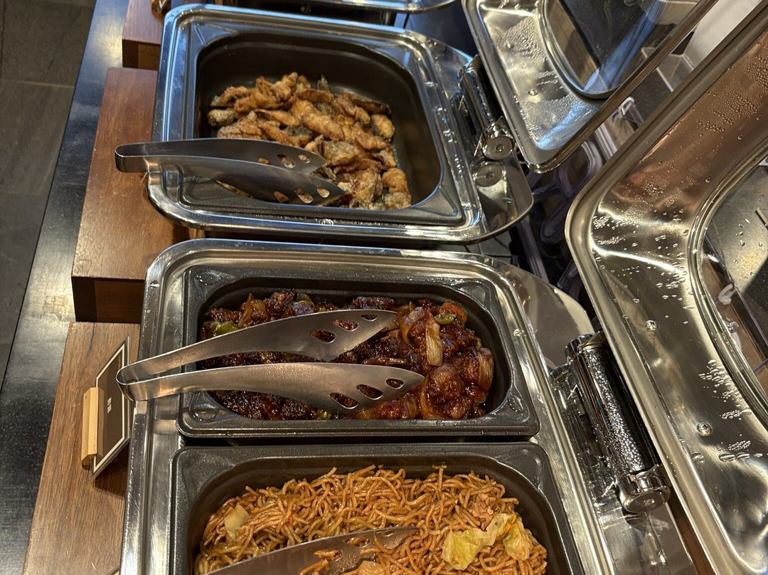 东舞鹤超级酒店
