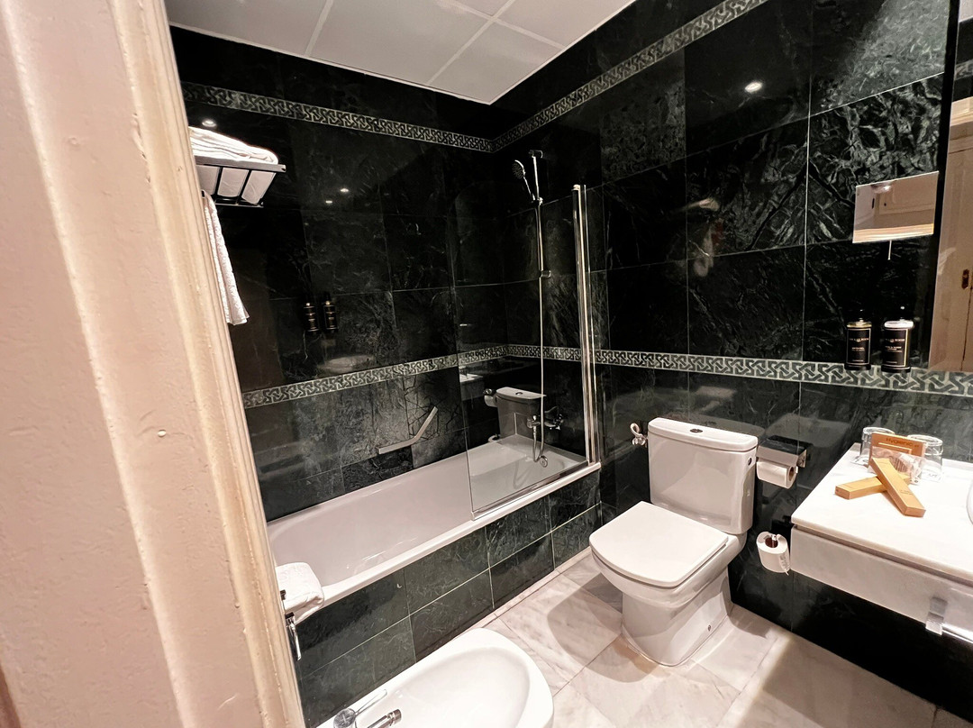 瓜达莱特酒店主图