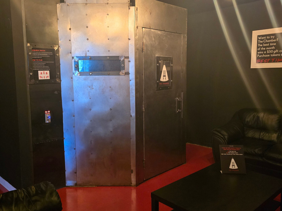 Killer Noob Escapes-温尼伯必去景点