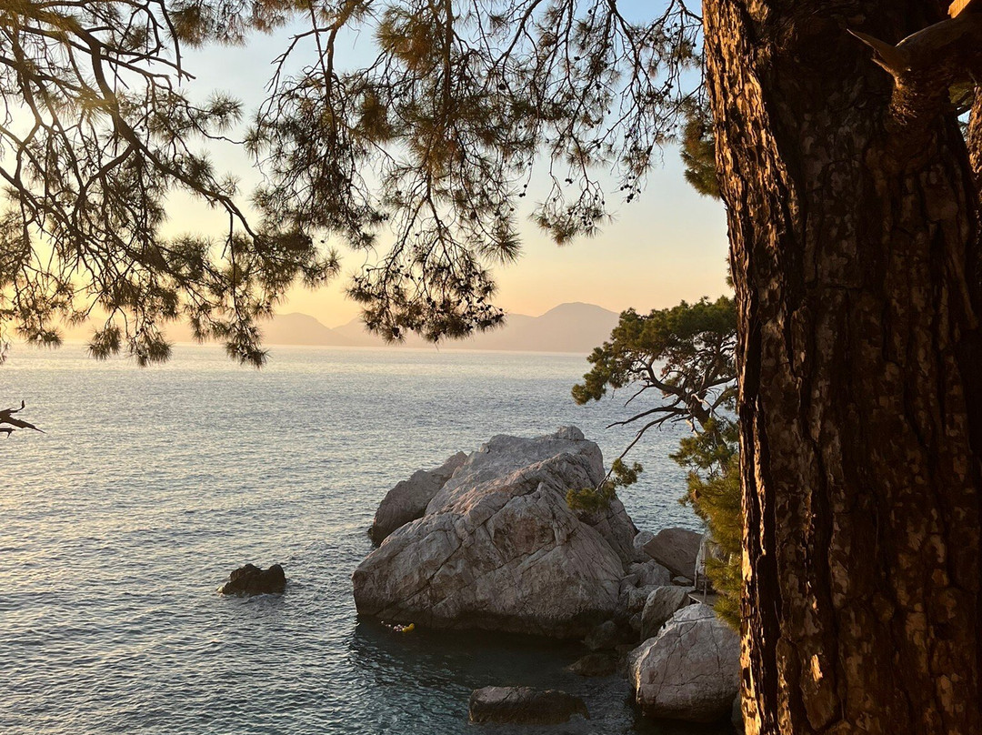 Rups Beach Club Fethiye-蝴蝶谷必去景点