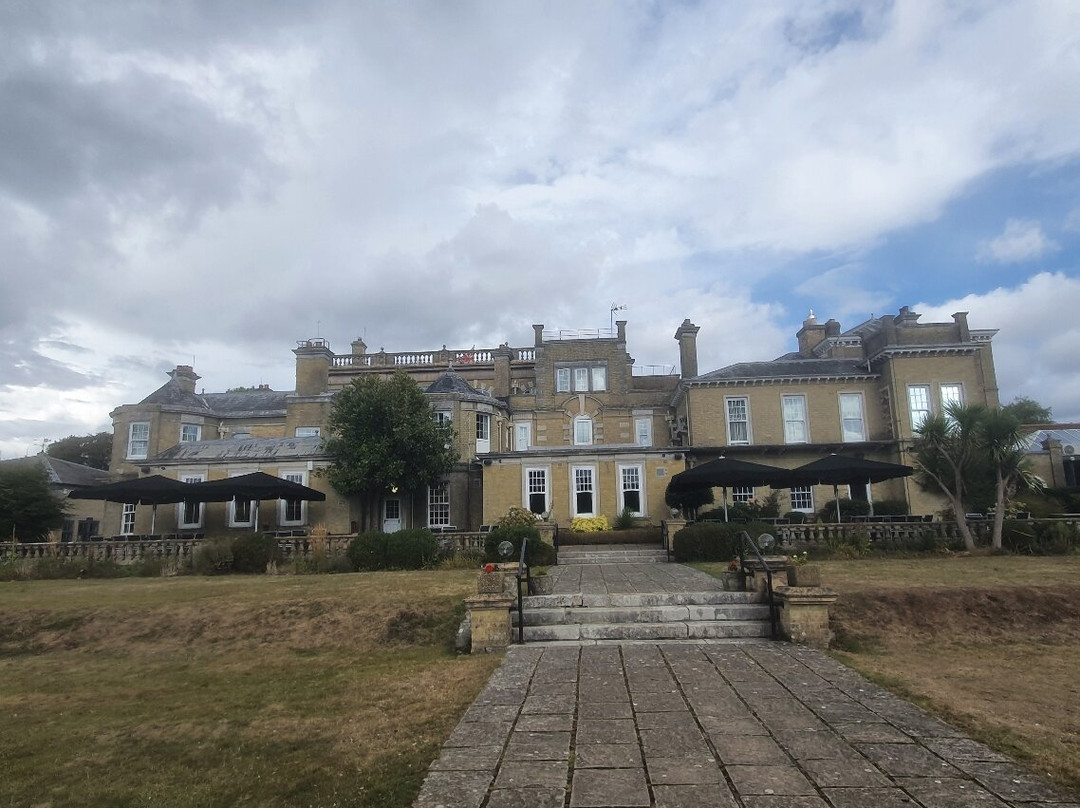 Chilworth Manor Hotel Spa-Chilworth必去景点