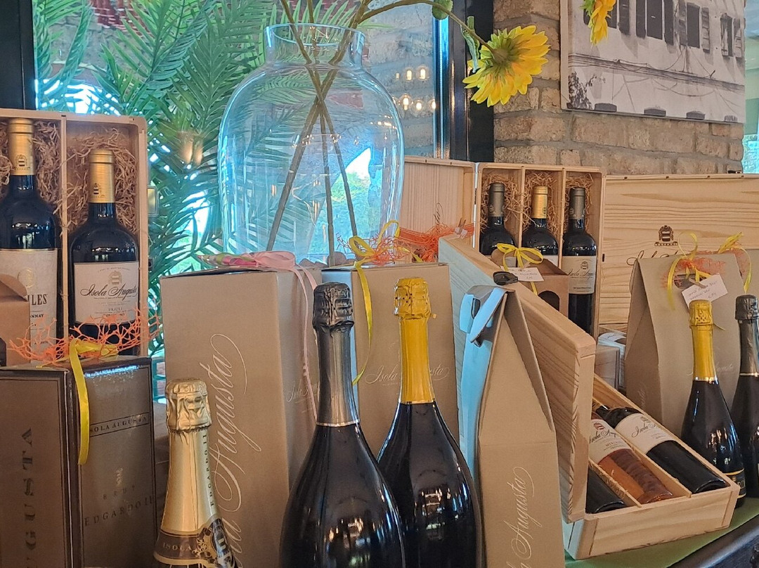 Vini & Agriturismo Isola Augusta-Palazzolo dello Stella必去景点