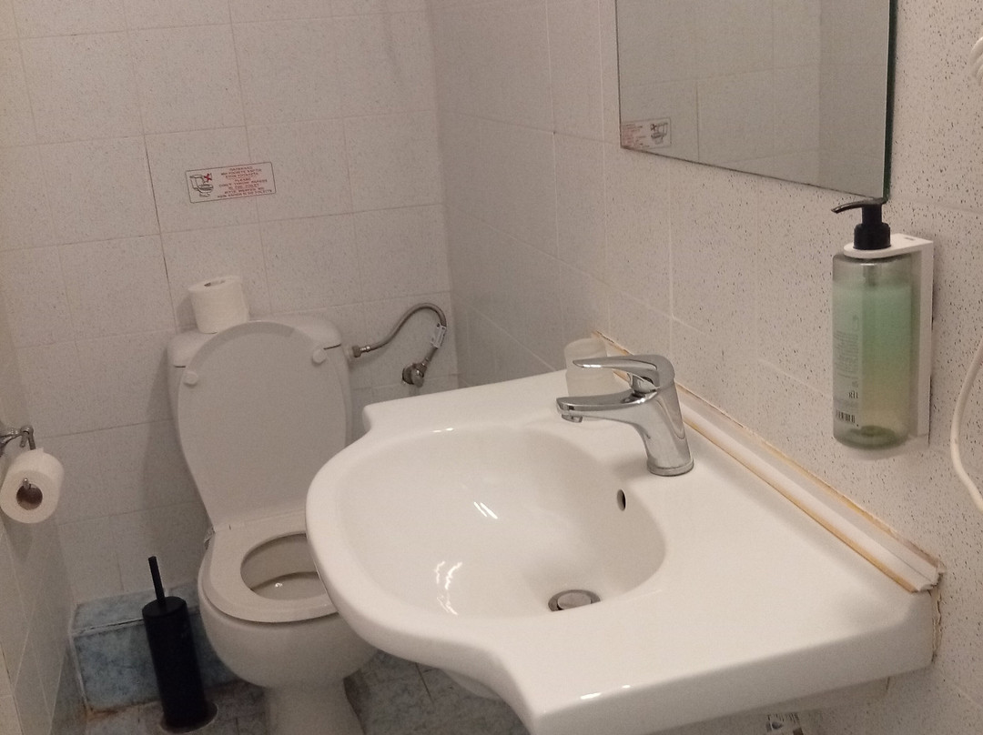 阿里昂酒店主图