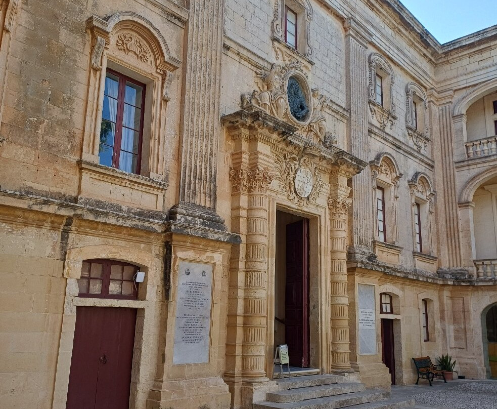 National Museum of Natural History-姆迪纳必去景点