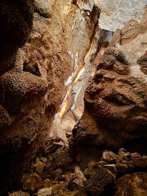 Jewel Cave National Monument-卡斯特必去景点