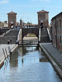 Ponte dei Trepponti-科马基奥必去景点