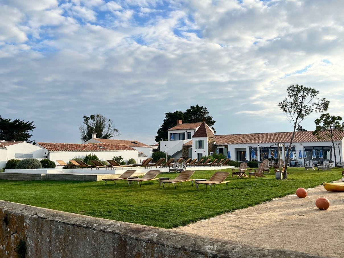 高海 - 方特尼勒系列-官方