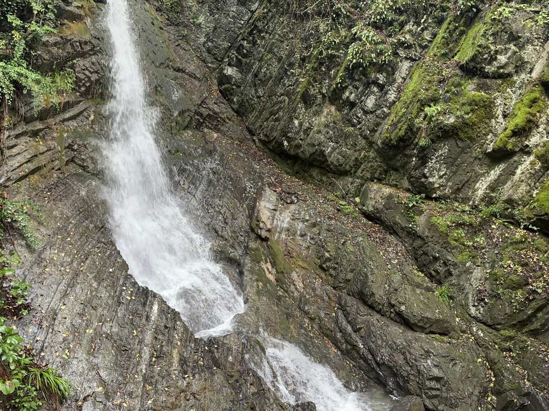 Yeddi Gozel Waterfall-Qabala必去景点